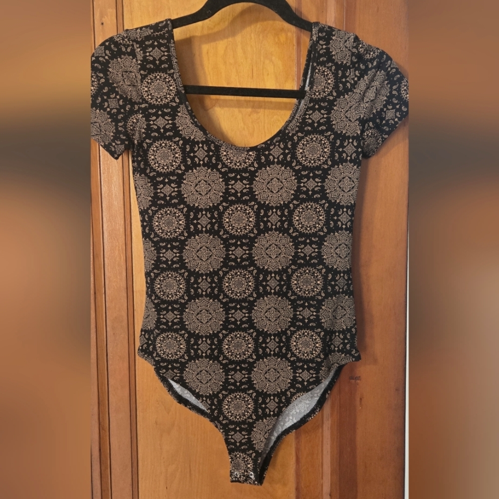 Black & Cream Bodysuit